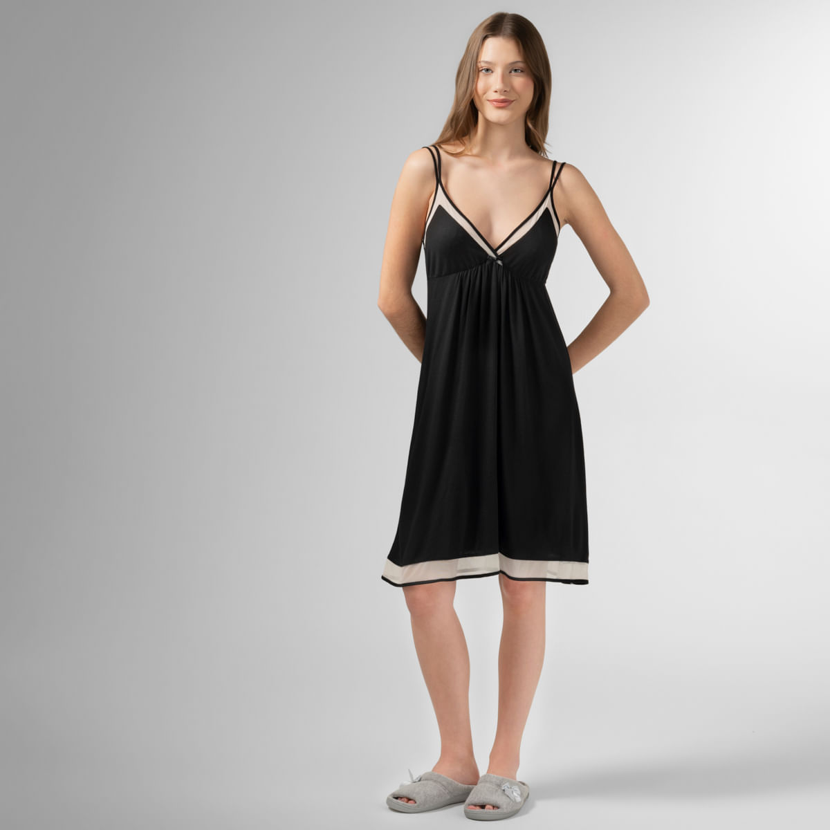 06 03 0009 Camisola Becky Preto 005